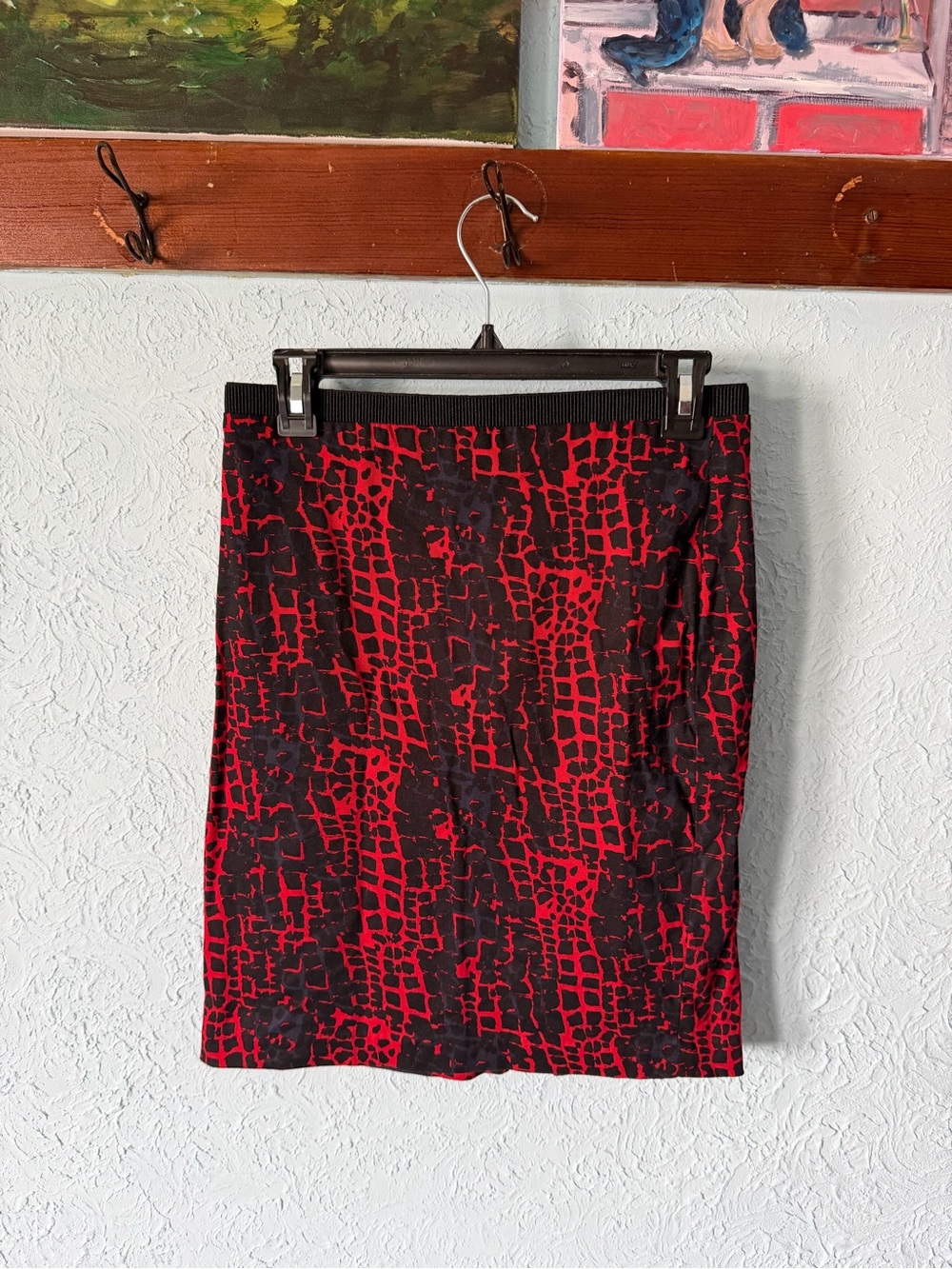 Dalia Collection Red & Black Abstract Pencil Skirt